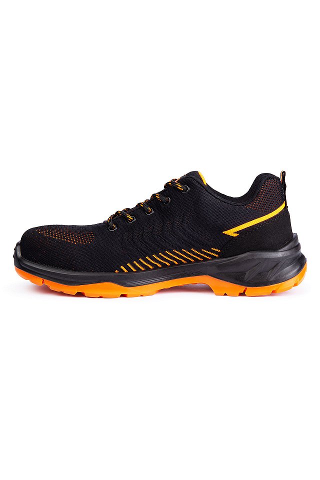 Полуботинки СПОРТИВА 010 S1 (SPORTIVA 010 S1) c КП черные - upload/resize_cache/iblock/0db/6o55h27evkjobiprh7cqv0wp3ftx7pr7/640_1002_1821712164bebe8964a3cb4f91f48bb72/3