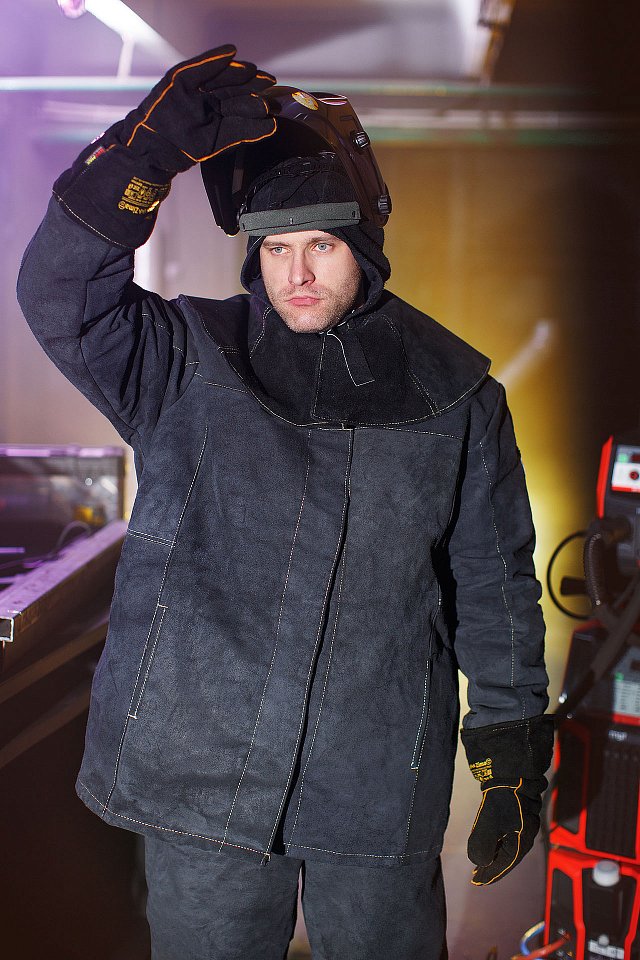Краги спилковые ЗИМА (ZIMA) арт. XY071 утепленные _ - upload/resize_cache/iblock/2b0/8j11nz49hpxw9jvil1hv5pablvmwwq0q/640_1002_1821712164bebe8964a3cb4f91f48bb72/Svarka_23_12_240998_1280x1920