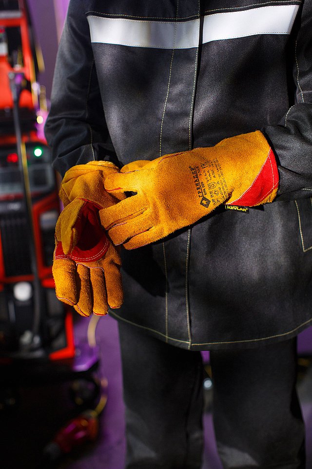 Краги спилковые утепленный ГРЕНАДЕР желтые - upload/resize_cache/iblock/2e2/5z91167z7e2vgr70un83u4tt3alpj5ug/640_1002_1821712164bebe8964a3cb4f91f48bb72/3