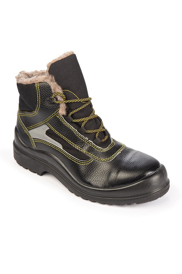 Ботинки мужские утепленные  арт. С117 с композитным подноском и кевларовой стелькой черные