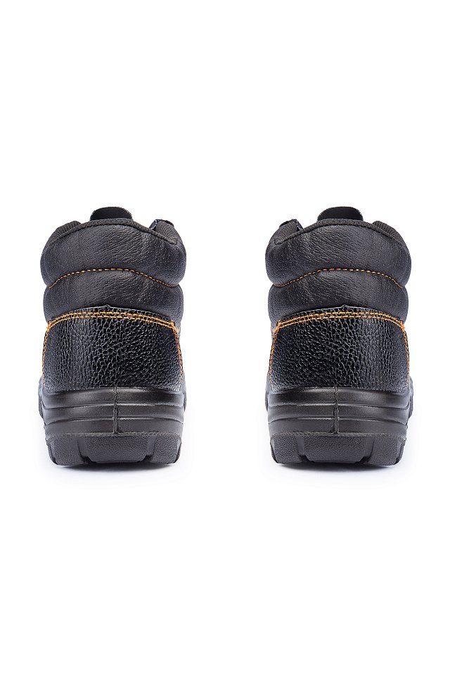 Ботинки модель 112 с МП черные - upload/resize_cache/iblock/fc9/ob8sm7b0006n6ksp85768ybs3eai0620/640_1002_1821712164bebe8964a3cb4f91f48bb72/MG_2941